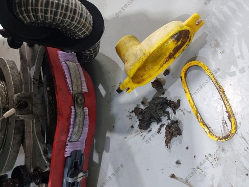 FL50B手推式洗地机维修保养更换吸水胶条电瓶吸水电机 (8).jpg