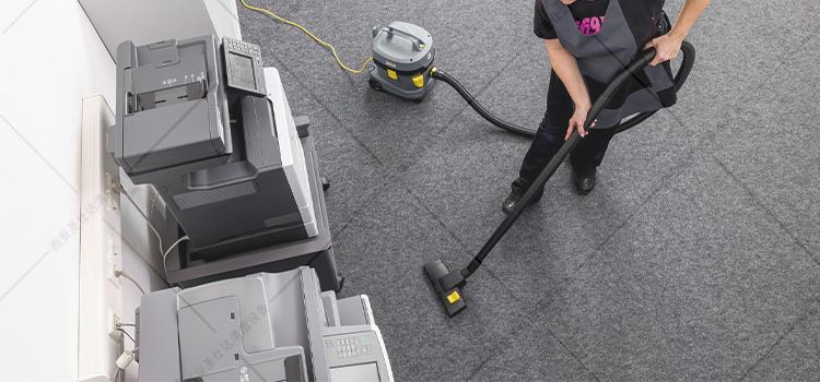 T11-1吸尘器使用图1.jpg