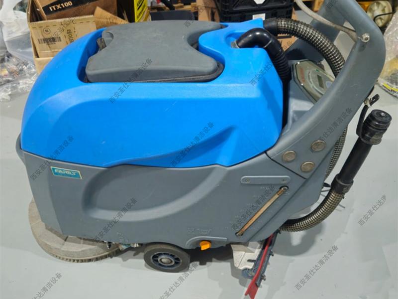 FL50B手推式洗地机维修保养更换吸水胶条电瓶吸水电机 (1).jpg