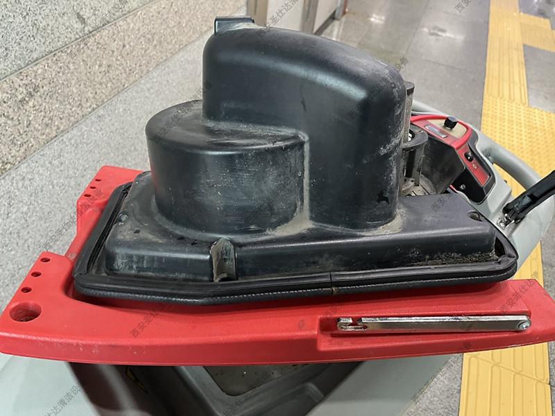 NEW Simpla 50 B 手推式洗地机维修更换吸水电机 (9)_副本.jpg