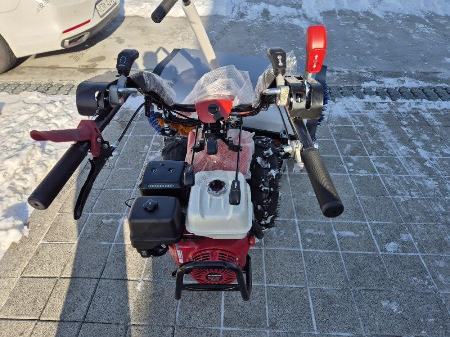 手扶式掃雪機 (2).jpg