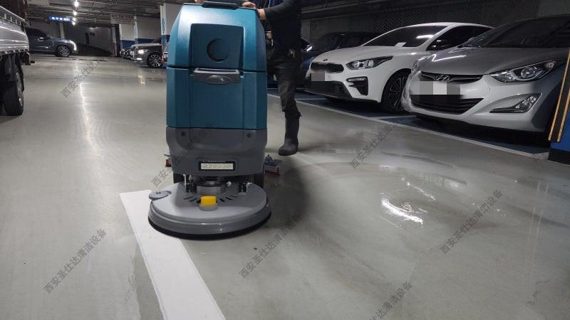 小区停车场手推式洗地机X7 (6).jpg