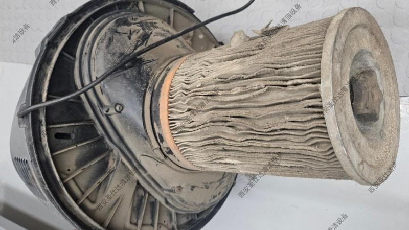 卡赫吸尘吸水机更换过滤器 (2).jpg
