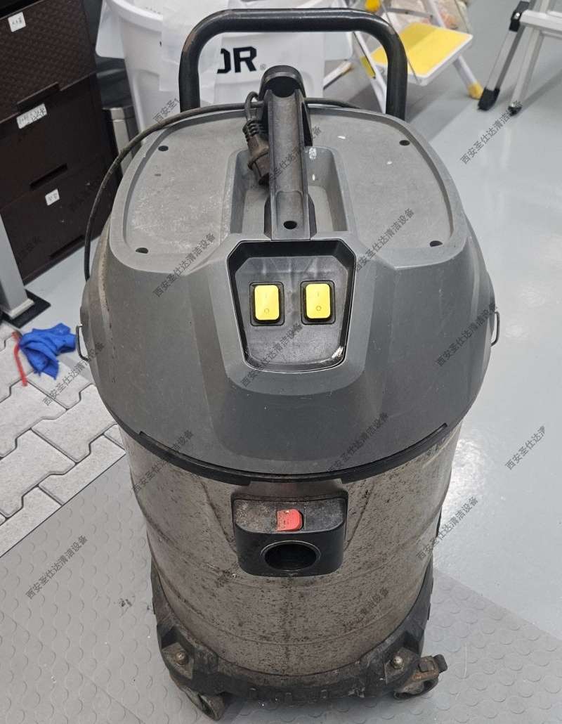 卡赫吸尘吸水机更换过滤器 (6).jpg