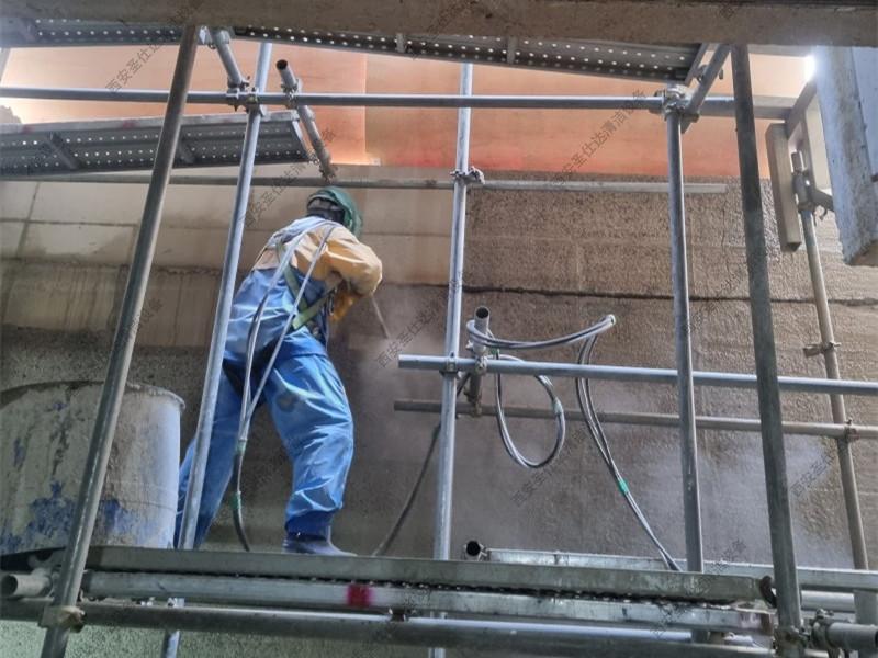 超高压水枪墙体凿毛 (4).jpg