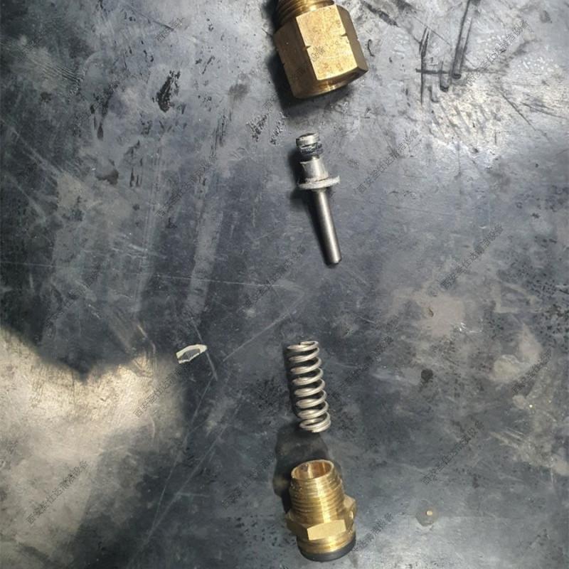 HDS1020- 4M冷热水高压清洗机维修更换水封单向阀压力开关 (9).jpg