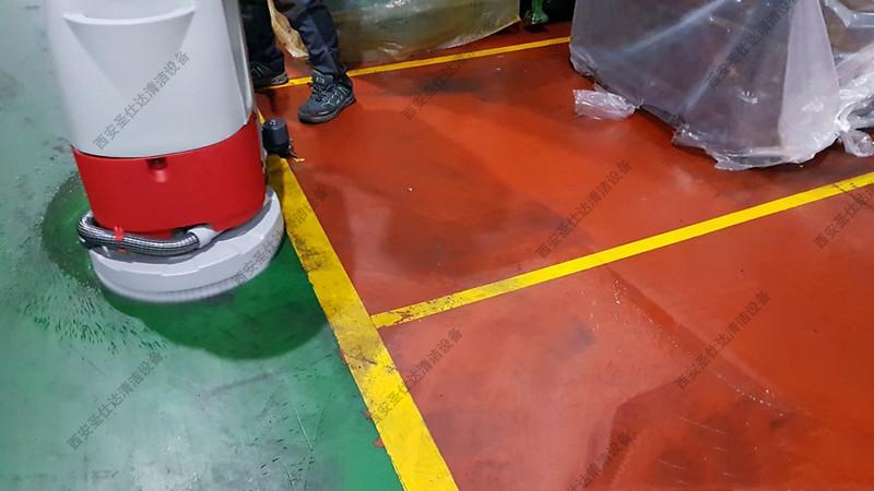 电器厂车间环氧地坪洗地机L20B (1).jpg