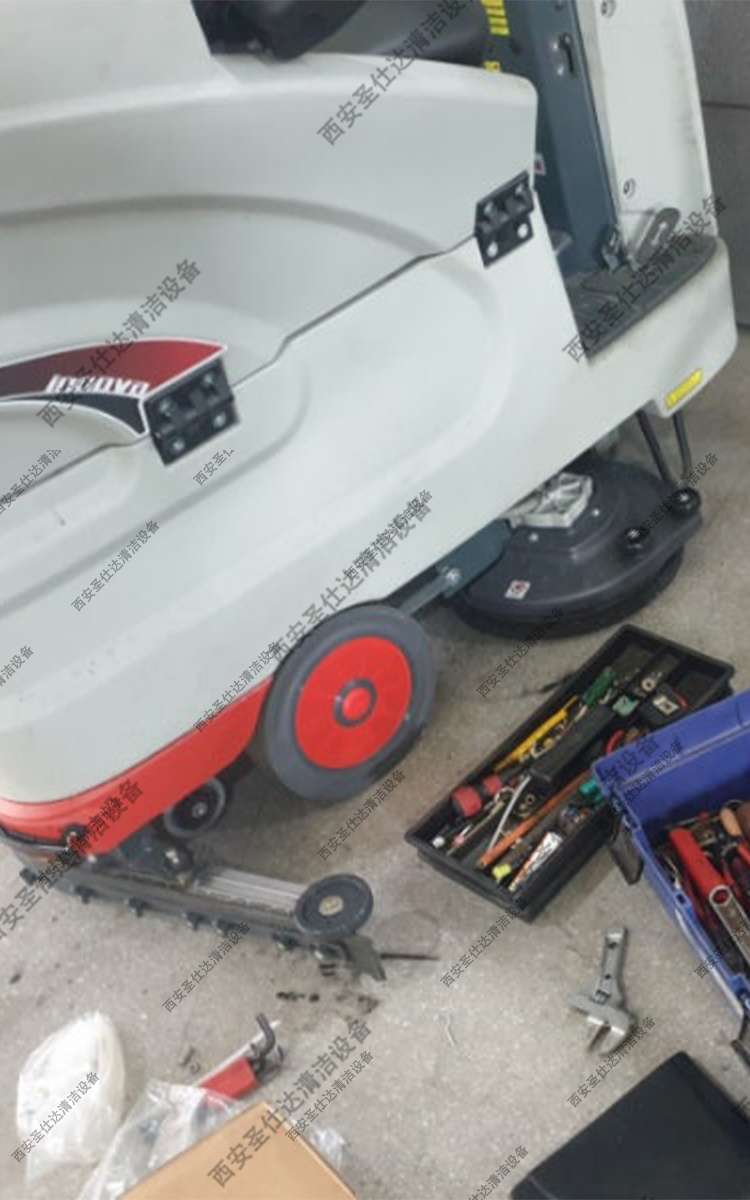 INNOVA COMFORT 85 B维修2.jpg