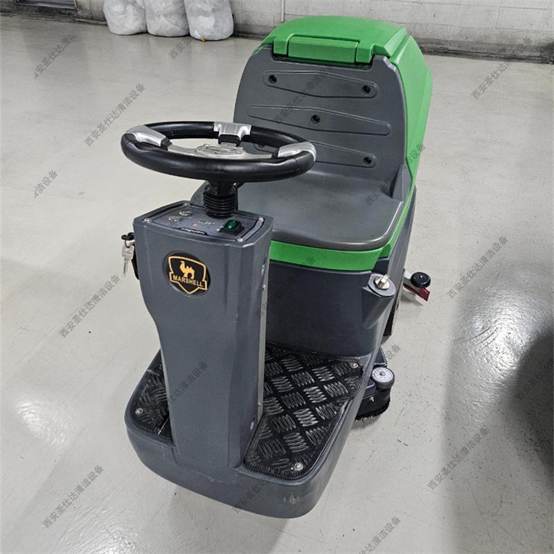 Marcel 玛西尔驾驶式洗地机DQX6维修更换吸水电机 (8)_副本.jpg