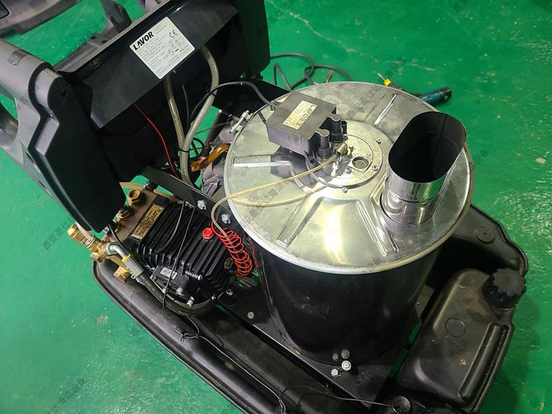 樂(lè)華冷熱水高壓清洗機(jī)HYPER L2018 LP維修更換點(diǎn)火電機(jī)，高壓包，油泵 (2)_副本.jpg