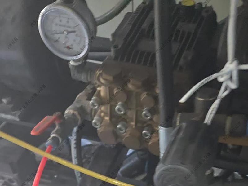 高压清洗机维修：电机断路器跳闸的原因及解决方法（含电机进水） (2).jpg