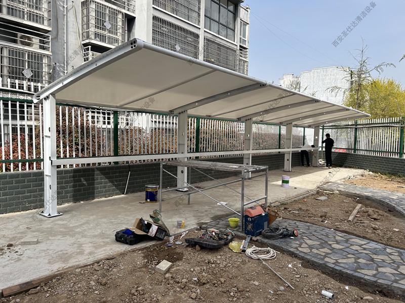 周至某幼兒園電動車充電車棚 (2).jpg