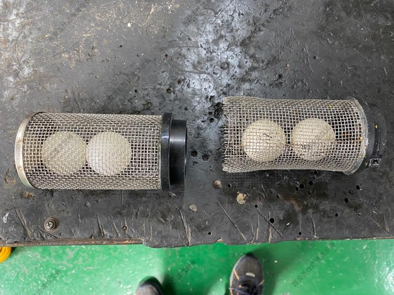 手推式洗地机K3维修更换吸水电机刷盘 (6).jpg