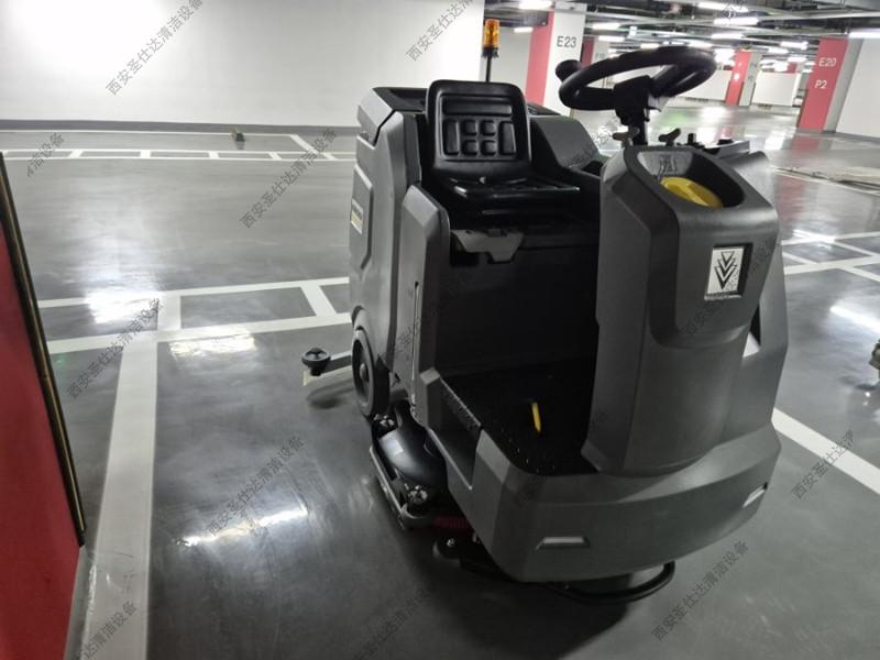 停車場地面清潔駕駛式洗地機BD90-160R (11).jpg
