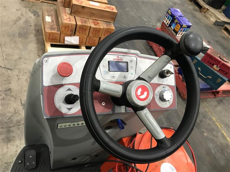 汽车配件长optima100b驾驶式洗地机 (4).JPG