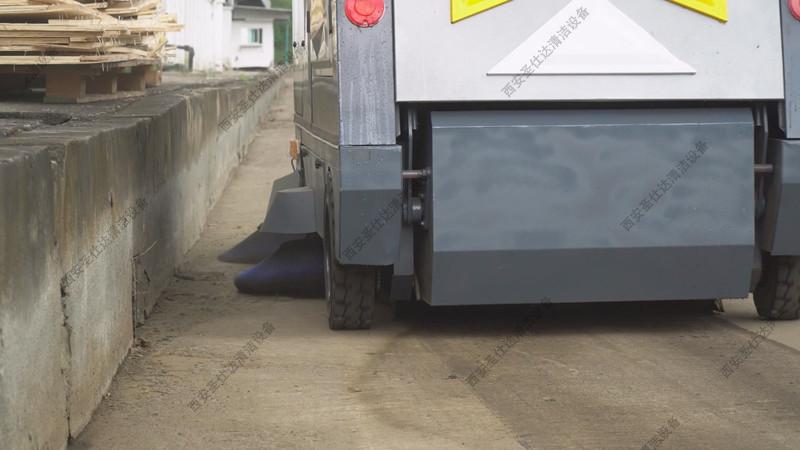 工业园区道路电动清扫车 (4)_副本.jpg