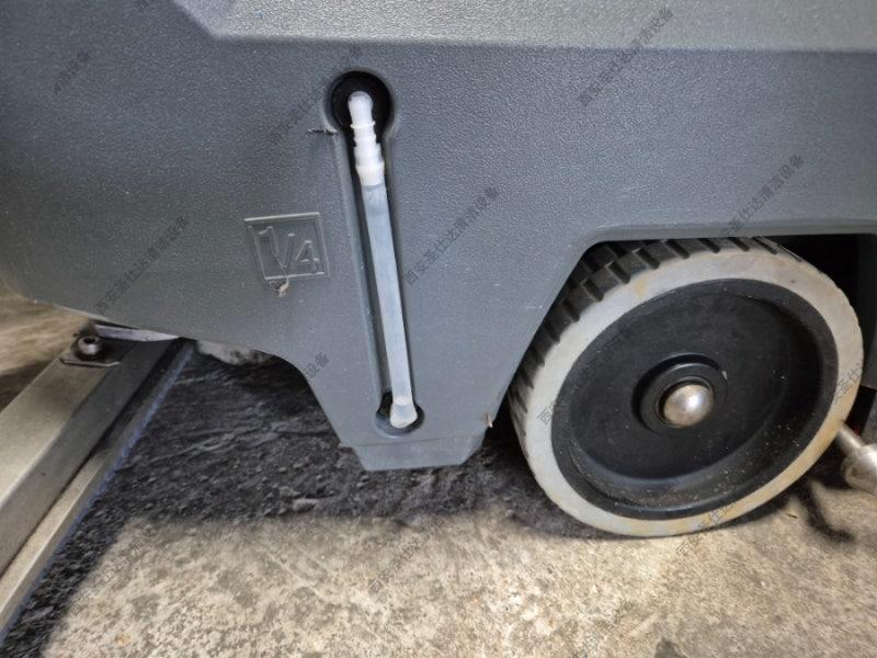 BD50-50C维修更换水位观察管 (3).jpg