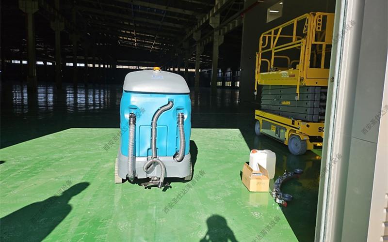 食品厂库房驾驶式洗地机X10 (5)_副本.jpg