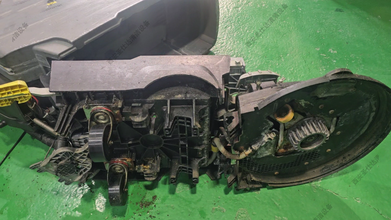 卡赫手推式洗地机B40维修 (5).png